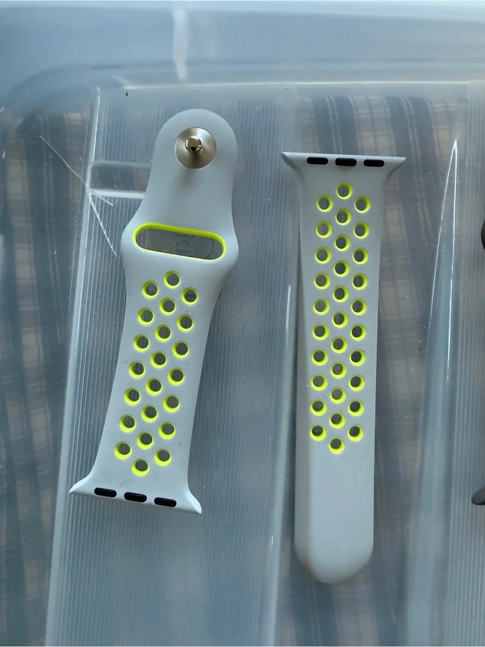 Apple Watch Silicone and Sport Bands - lot of 8 - 38mm